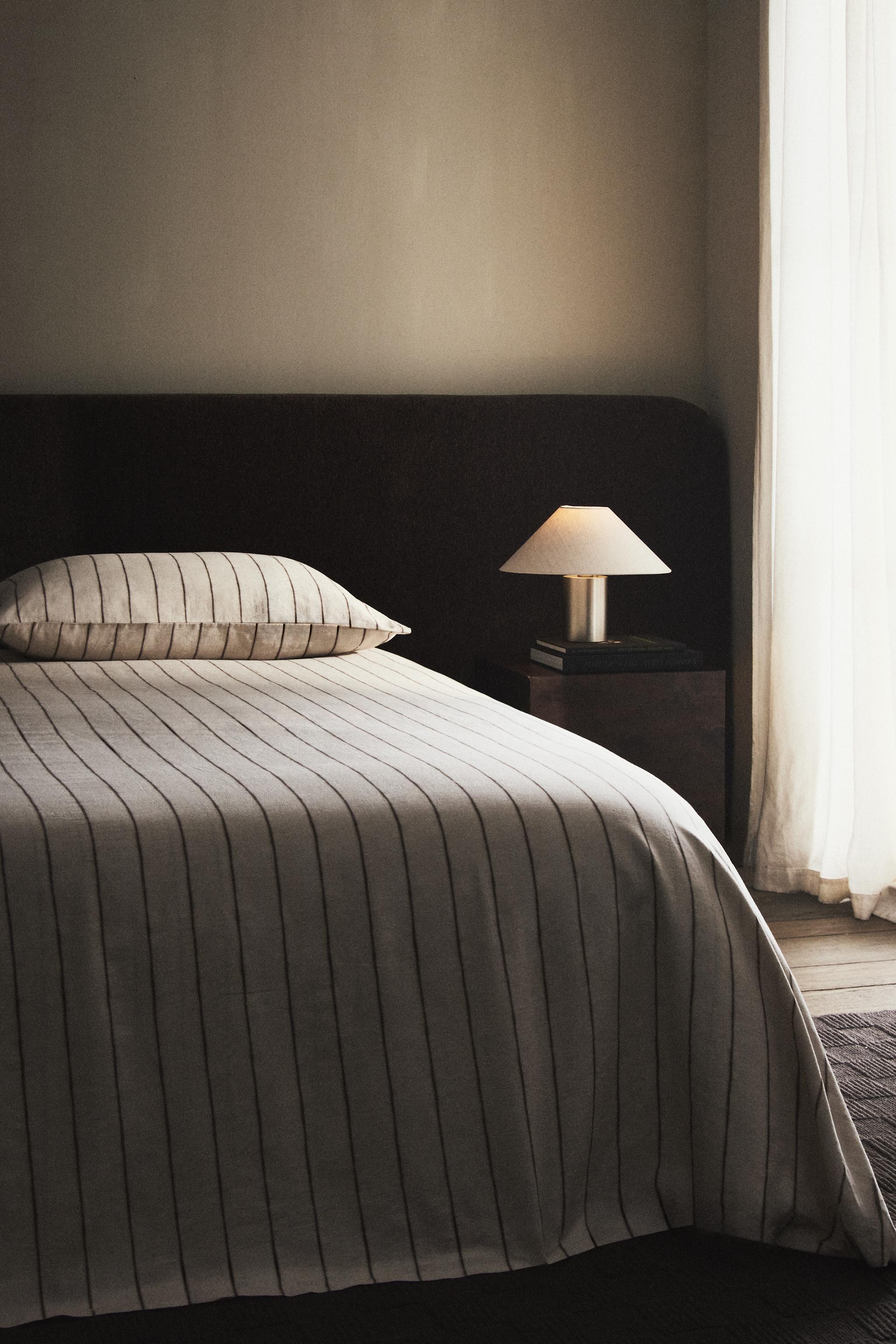 STRIPED COTTON AND LINEN DUVET COVER